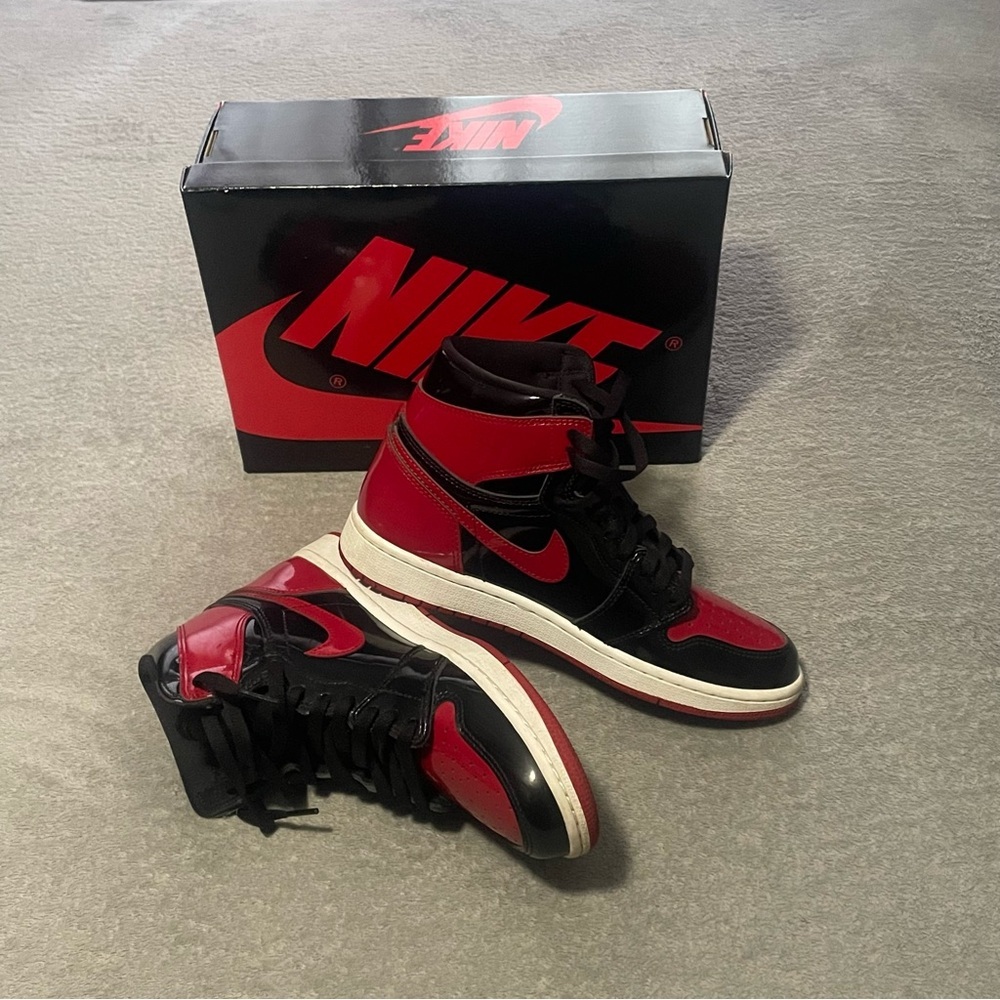 Jordan 1 Retro High OG Patent Bred size 8.5 men